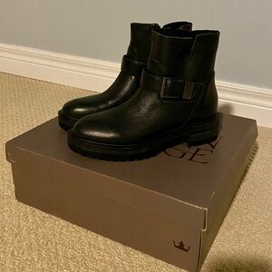 Vince Black Leather Ankle Boots